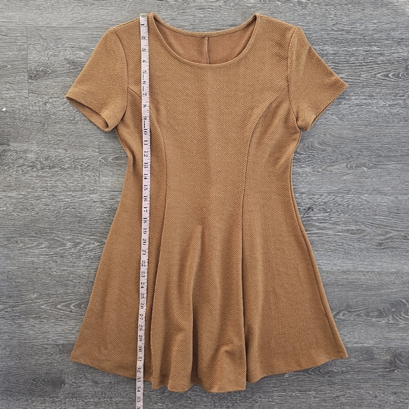 Lot of 5 Floral & Skater Mini Dresses | Size Junior L - Picture 7 of 16